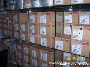 村田贴片电容grm31mf51h474za01l 1206 474z 50v